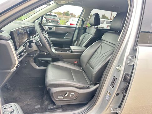 Used 2025 Hyundai Santa Fe SEL image 38