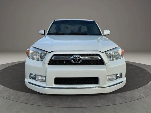 Used 2013 Toyota 4Runner SR5 RWD image 7