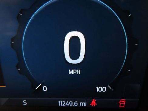 Used 2025 Ford F250 Platinum image 14