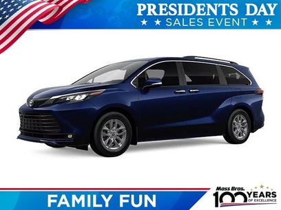 New 2026 Toyota Sienna XLE