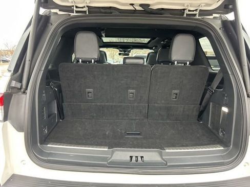 Used 2023 Lincoln Navigator Reserve image 33