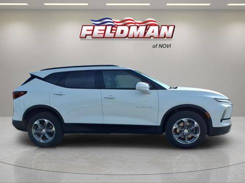 Used 2024 Chevrolet Blazer LT w/ Convenience Package FWD image 7