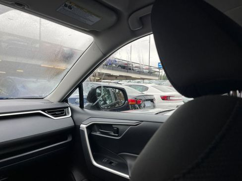 Used 2025 Toyota RAV4 LE image 35