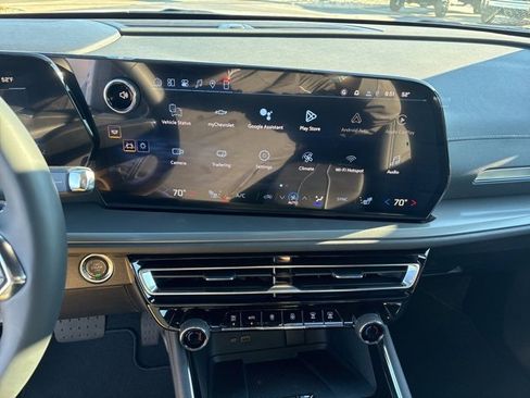 New 2026 Chevrolet Traverse LT image 10