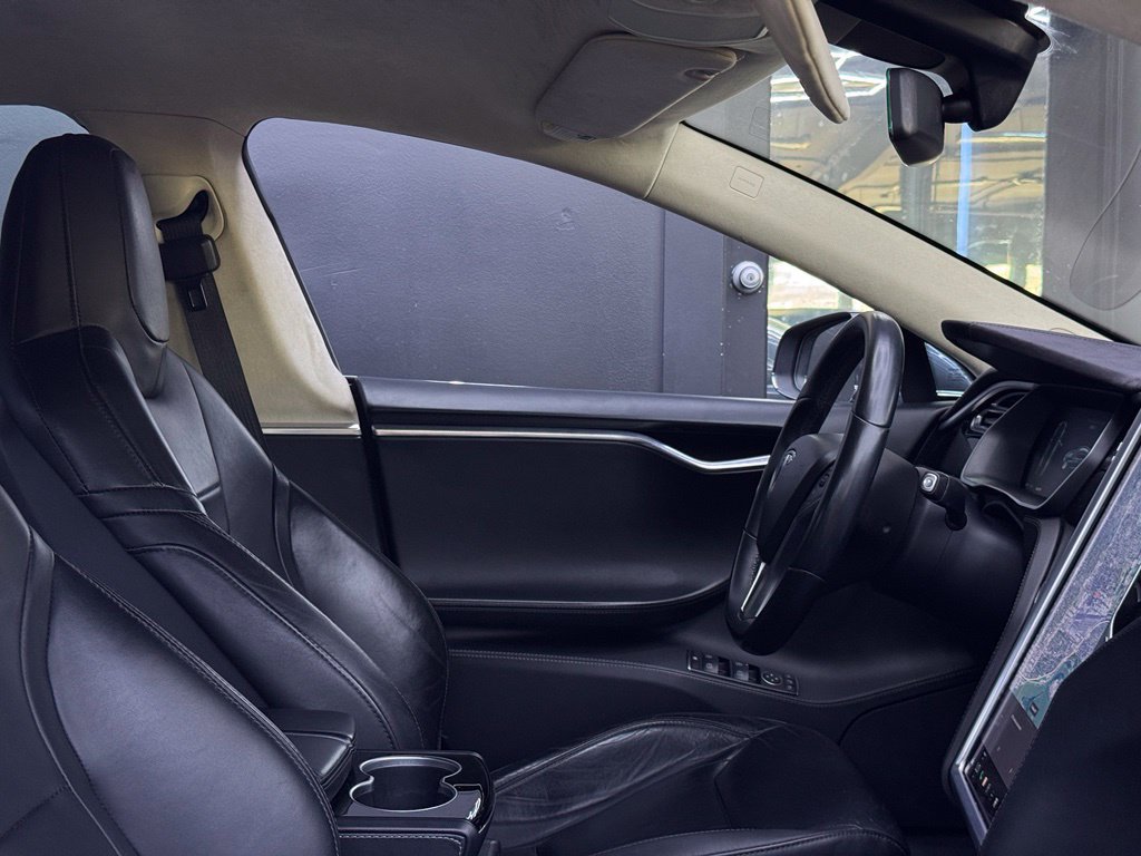Used 2016 Tesla Model S 70D AWD/4WD image 19