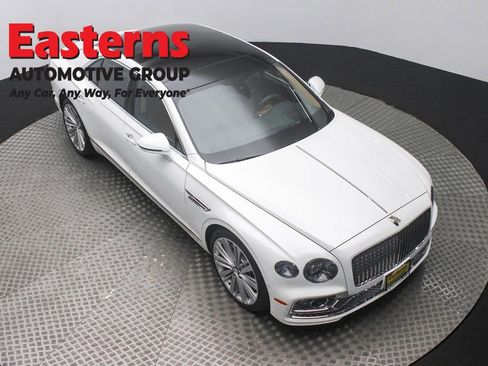 Used 2023 Bentley Flying Spur W12 AWD/4WD image 3