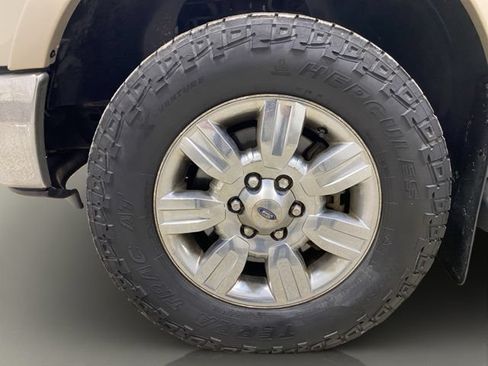 Used 2010 Ford F150 XLT AWD/4WD image 23