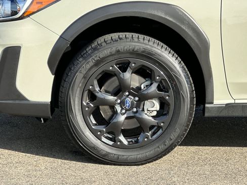 Used 2023 Subaru Crosstrek 2.0i Premium w/ Special Edition image 29