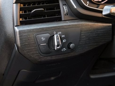 Used 2018 Audi A4 2.0T Ultra Premium Plus w/ Premium Plus Package image 26