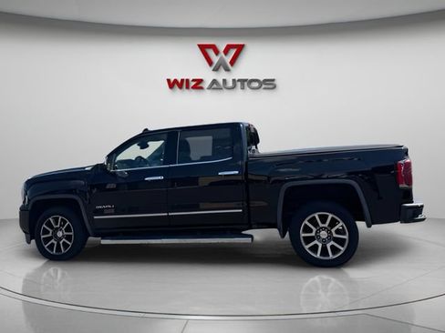 Used 2016 GMC Sierra 1500 Denali w/ Enhanced Driver Alert Package AWD/4WD image 2