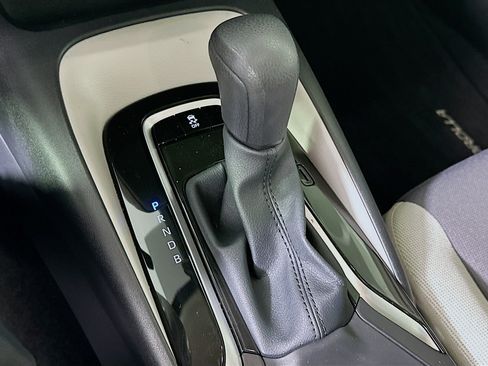 Used 2026 Toyota Corolla LE FWD image 24