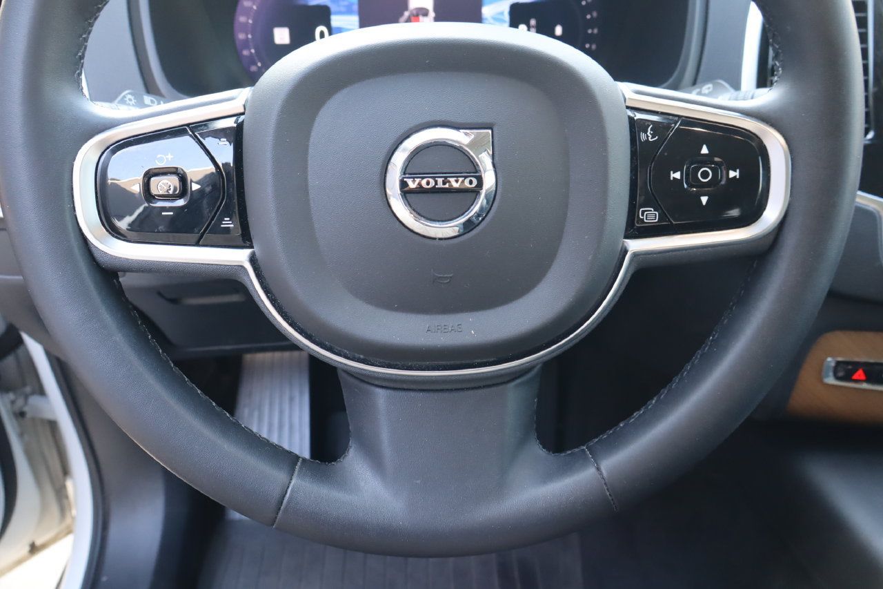 Used 2023 Volvo XC90 B6 Plus w/ Protection Package Premier AWD/4WD image 14