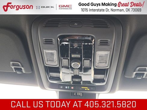 New 2026 GMC Yukon Denali w/ Denali Reserve Package AWD/4WD image 44