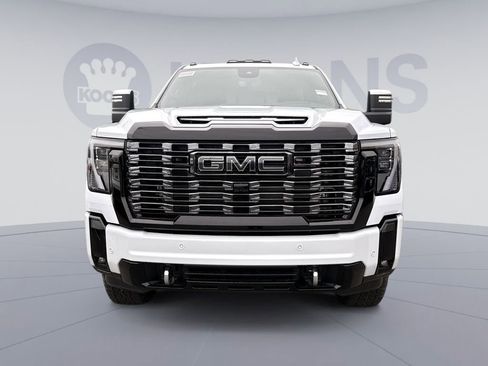 New 2026 GMC Sierra 2500 Denali Ultimate w/ Max Trailering Package AWD/4WD image 11