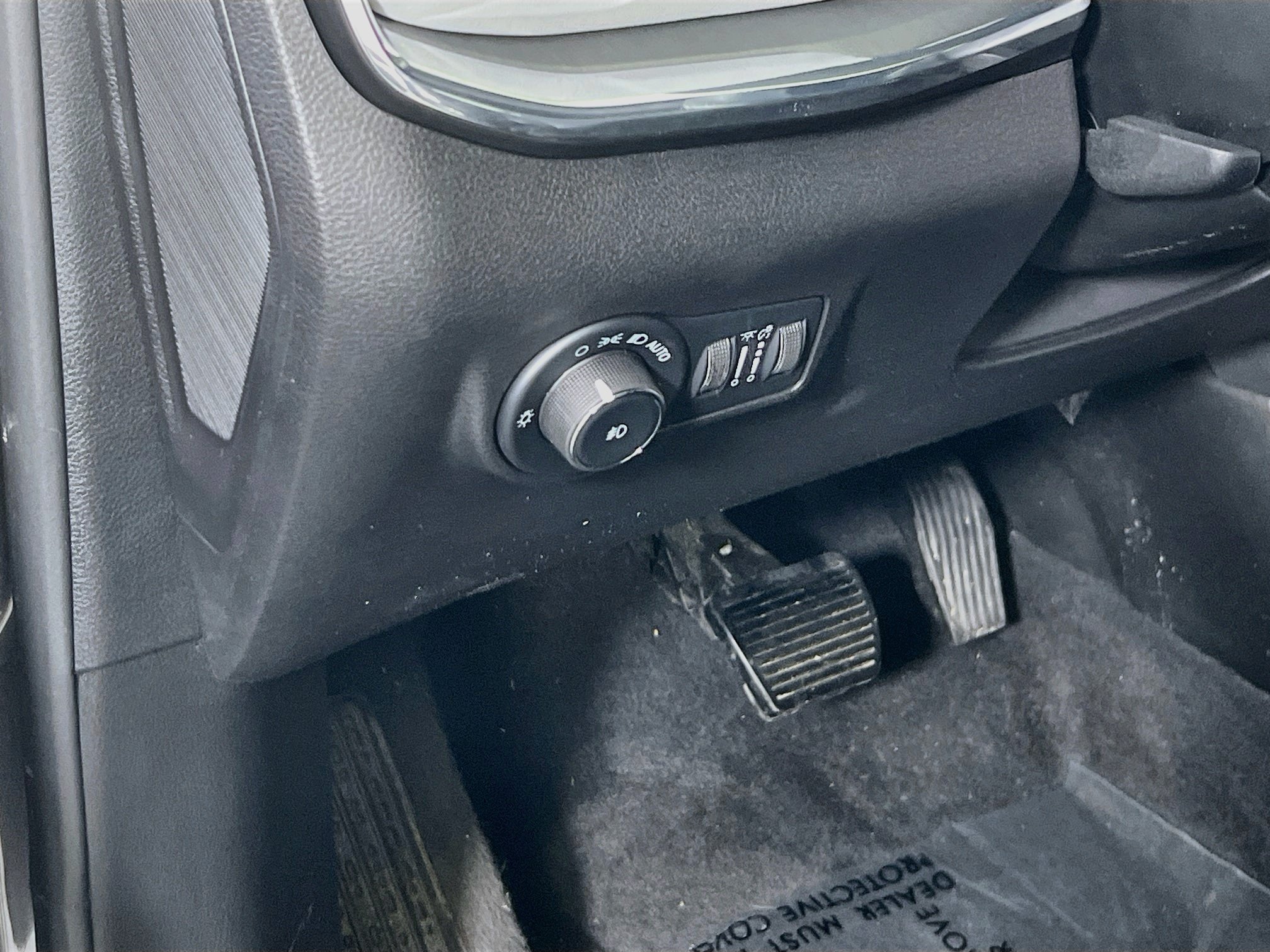 Used 2023 Jeep Compass Limited AWD/4WD image 10