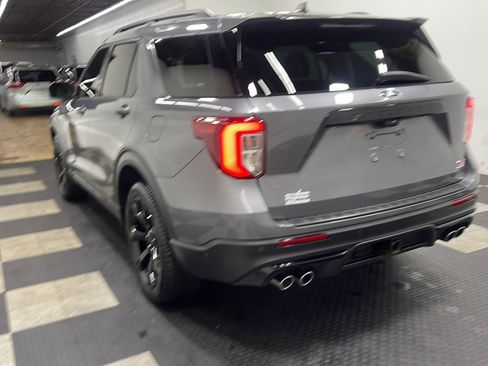 Used 2021 Ford Explorer ST w/ Equipment Group 401A AWD/4WD image 16