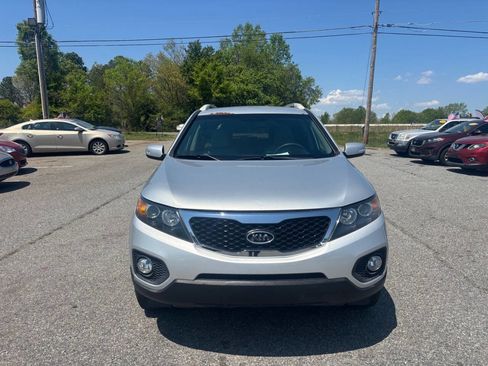 Used 2012 Kia Sorento LX w/ Convenience Pkg image 3