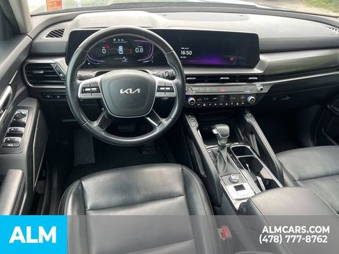 Used 2025 Kia Telluride S FWD image 21