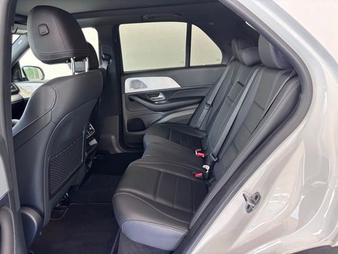 Used 2025 Mercedes-Benz GLE 350 4MATIC image 14