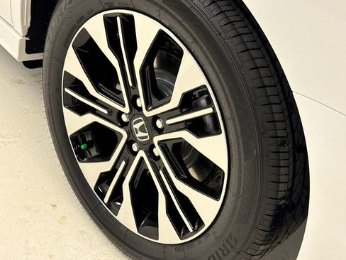 New 2026 Honda Odyssey Elite image 11