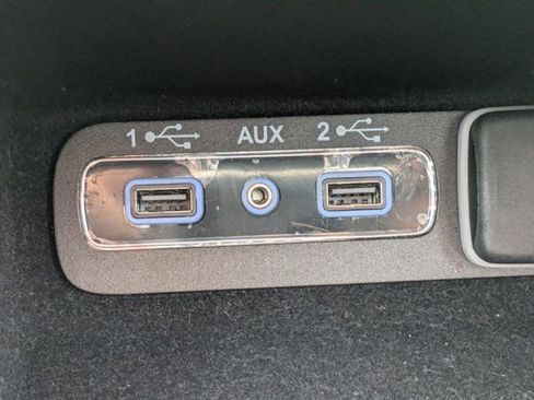 Used 2020 Jeep Grand Cherokee Limited image 20