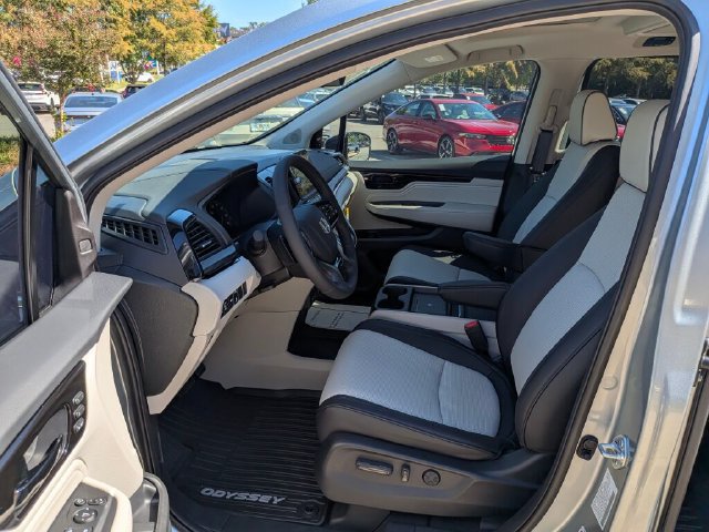 New 2027 Honda Odyssey Elite image 27