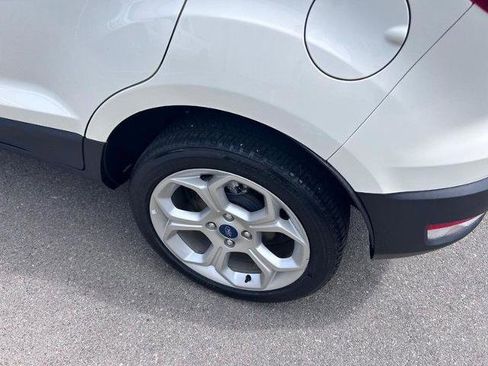 Certified 2021 Ford EcoSport SE w/ SE Appearance Package image 8