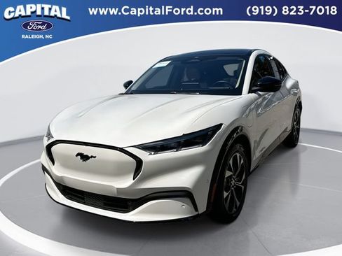 Certified 2023 Ford Mustang Mach-E Premium AWD/4WD image 1