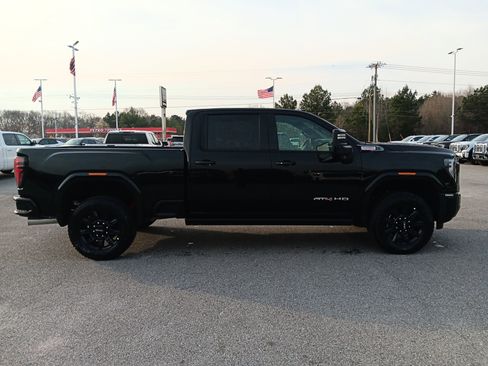 New 2026 GMC Sierra 2500 AT4 w/ AT4 Premium Plus Package AWD/4WD image 5