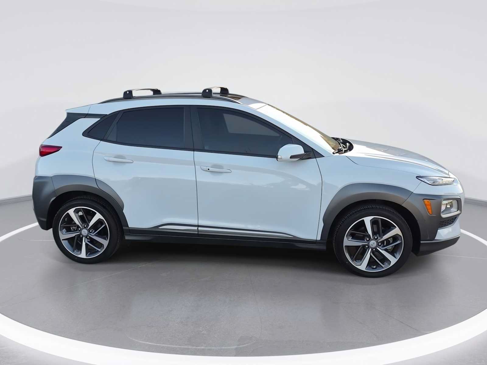 Used 2021 Hyundai Kona Limited FWD image 9