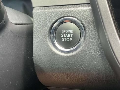 Used 2022 Toyota Camry XSE w/ Navigation Package FWD image 30