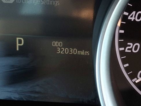 Used 2021 Toyota Camry LE image 16