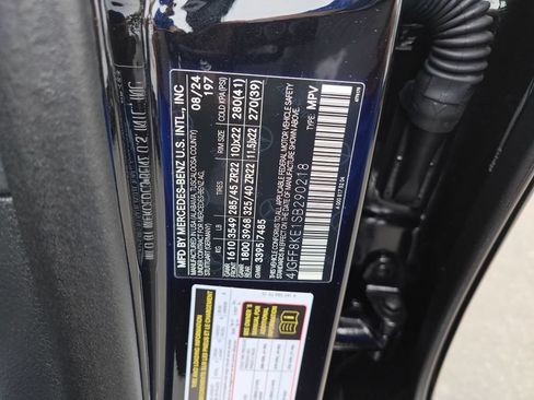 Used 2025 Mercedes-Benz GLS 63 AMG 4MATIC image 8