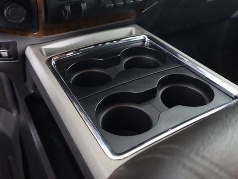 Used 2016 Ford F250 Lariat w/ Chrome Package image 49