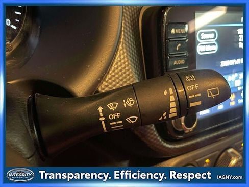 Certified 2023 Nissan Kicks SV FWD image 23