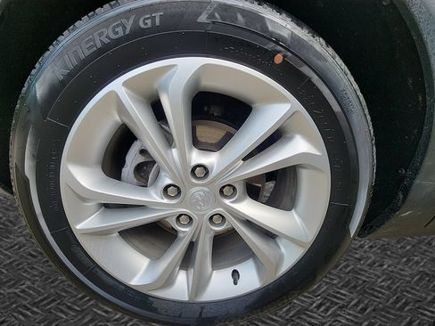 Used 2023 Buick Encore GX Preferred w/ Cold Weather Comfort Package FWD image 12