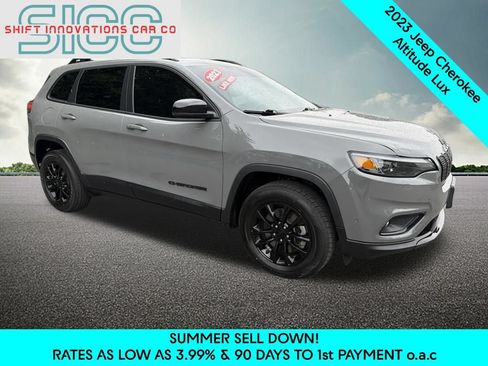 Used 2023 Jeep Cherokee Altitude Lux AWD/4WD image 8