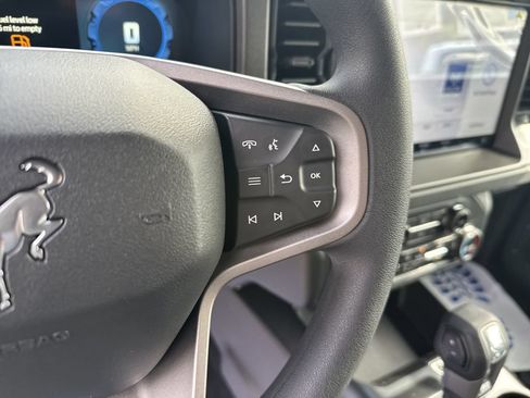 New 2025 Ford Bronco 2-Door w/ Sasquatch Package AWD/4WD image 19