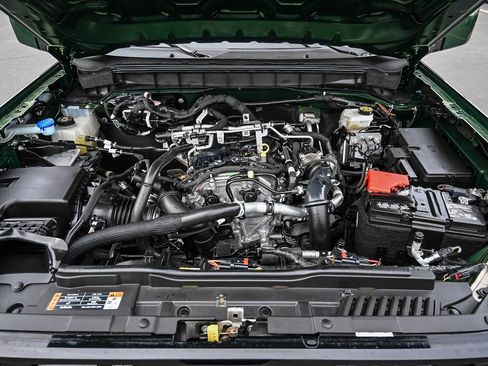 Used 2025 Ford Bronco Outer Banks image 30