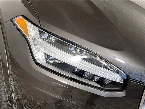 Used 2024 Volvo XC90 T8 Plus w/ Protection Package Premier AWD/4WD image 27