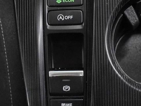 Used 2022 Honda Civic LX image 13