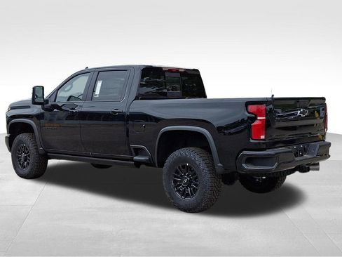 New 2026 Chevrolet Silverado 2500 ZR2 w/ LPO, Dark Essentials Package AWD/4WD image 3