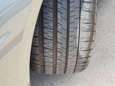 Used 2023 Chevrolet Corvette Stingray Preferred Cpe w/ Engine Appearance Package image 19