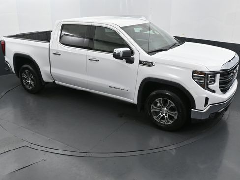 Used 2025 GMC Sierra 1500 SLT image 33
