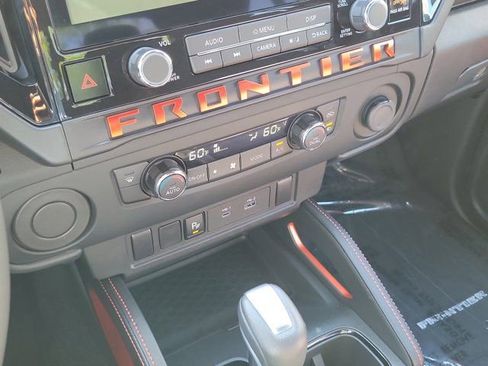 Used 2025 Nissan Frontier Pro-X RWD image 22