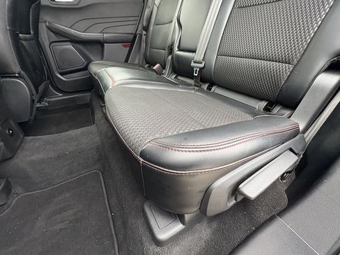 Used 2024 Ford Escape ST-Line w/ Tech Pack #1 FWD image 21