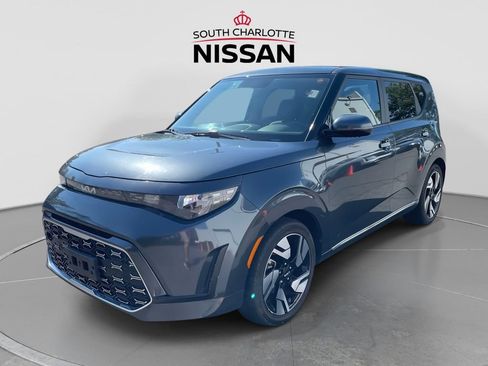 Used 2023 Kia Soul GT-Line FWD image 3