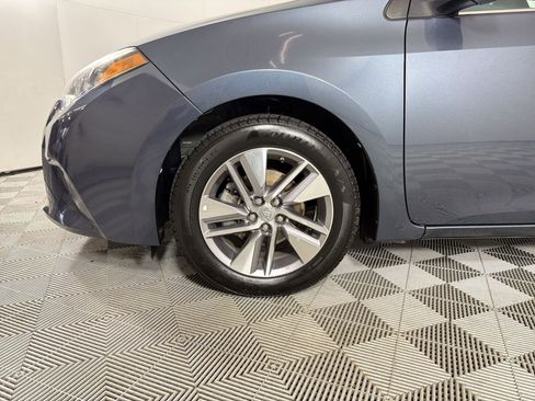 Used 2015 Toyota Corolla LE FWD image 12