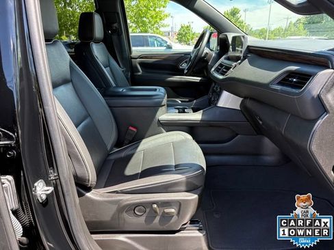 Used 2024 Chevrolet Suburban Premier RWD image 21