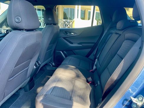 Used 2026 Chevrolet Equinox LT FWD image 12
